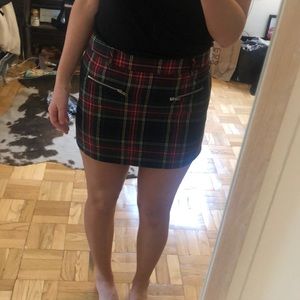 LF plaid skirt